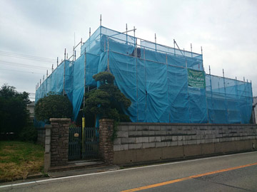 M様邸　外壁塗装工事（兵庫県・西宮市）  施工中2-03